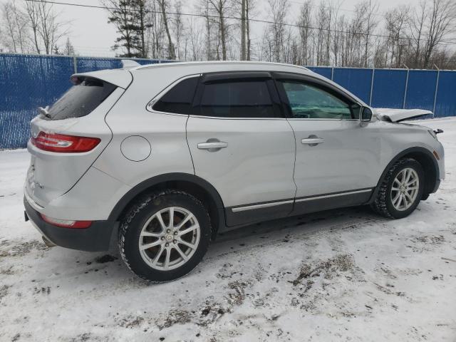Photo 3 from auction – 2016 LINCOLN MKC RESERV with VIN 5LMCJ3D90GUJ11485