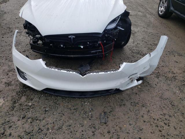 Photo 12 from auction – 2020 TESLA MODEL X with VIN 5YJXCBE25LF283352