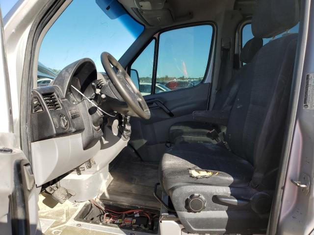 Photo 7 from auction – 2014 MERCEDES-BENZ SPRINTER 2 with VIN WD4PE7CC1E5881614