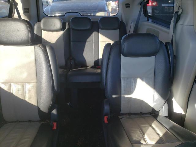 Photo 10 from auction – 2010 CHRYSLER TOWN & COU with VIN 2A4RR5DX7AR293558