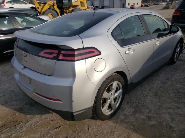 Photo 3 from auction – 2013 CHEVROLET VOLT with VIN 1G1RA6E44DU104405