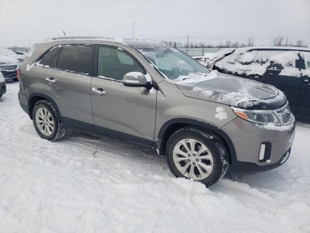 Photo 4 from auction – 2015 KIA SORENTO EX with VIN 5XYKUDA74FG651778