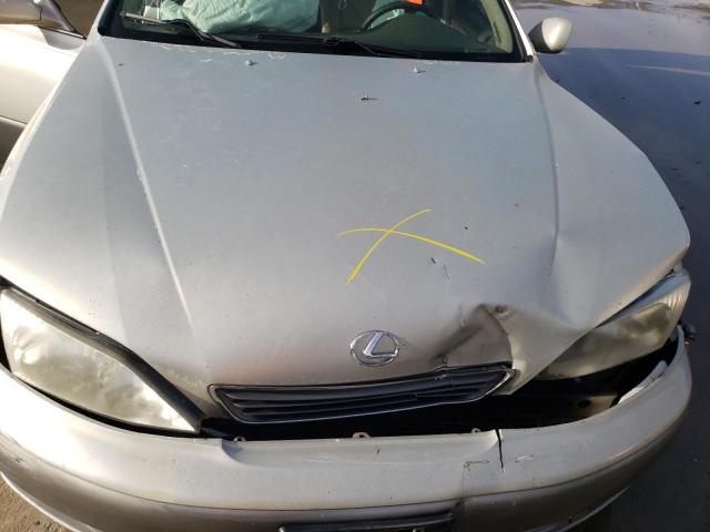 Photo 11 from auction – 1997 LEXUS ES 300 with VIN JT8BF22G8V5010149