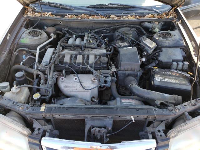 Photo 11 from auction – 2001 MAZDA 626 ES with VIN 1YVGF22C015202738