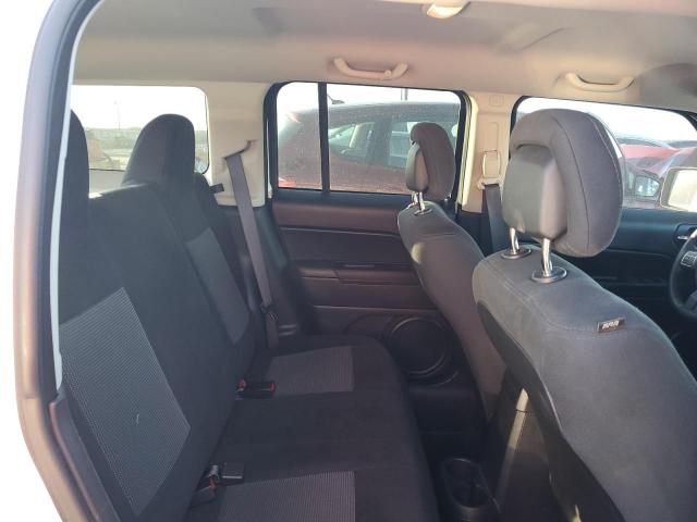 Photo 10 from auction – 2016 JEEP PATRIOT SP with VIN 1C4NJPBB4GD683768