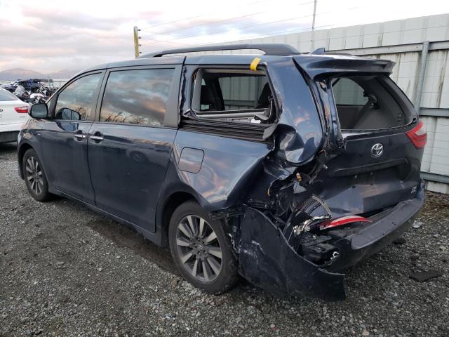 Photo 2 from auction – 2018 TOYOTA SIENNA XLE with VIN 5TDDZ3DC1JS188992