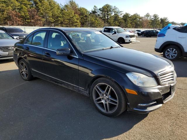 Photo 4 from auction – 2012 MERCEDES-BENZ C 300 4MAT with VIN WDDGF8BB2CA639950