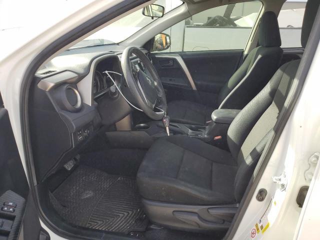 Photo 7 from auction – 2014 TOYOTA RAV4 LE with VIN JTMZFREV0EJ015453