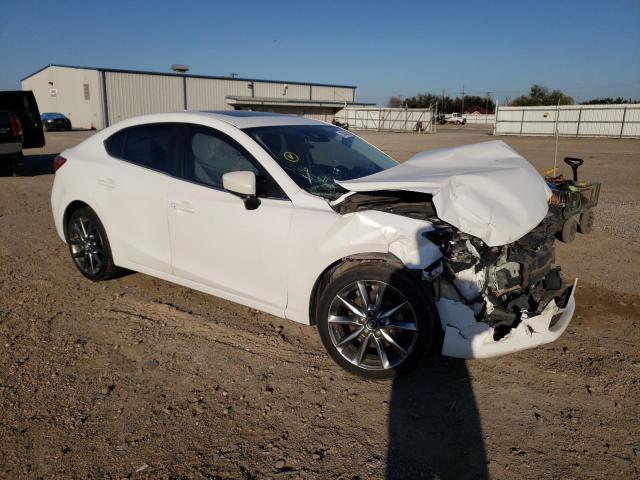 Photo 4 from auction – 2018 MAZDA 3 TOURING with VIN 3MZBN1V31JM203087
