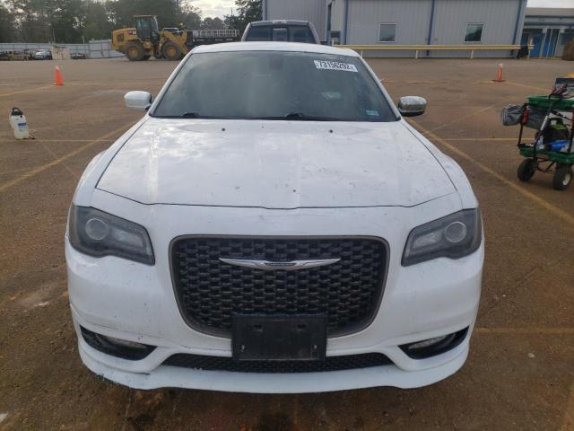 Photo 5 from auction – 2017 CHRYSLER 300 S with VIN 2C3CCABG1HH668860