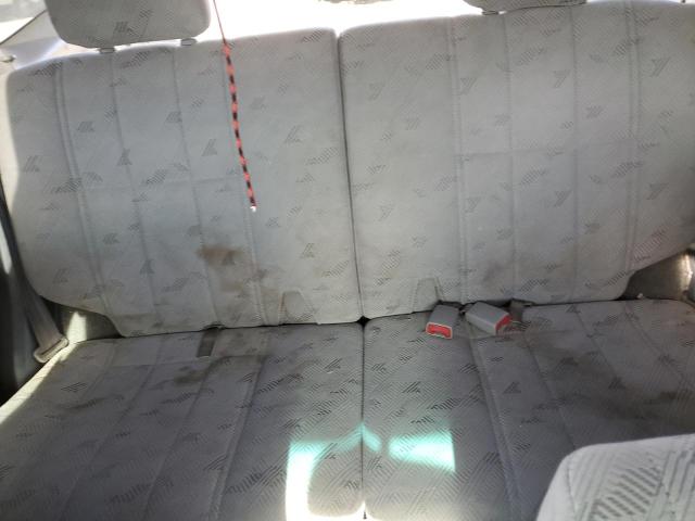 Photo 10 from auction – 2002 TOYOTA 4RUNNER SR with VIN JT3GN86R820251084