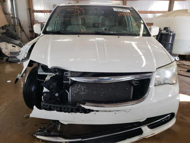 Photo 5 from auction – 2011 CHRYSLER TOWN & COU with VIN 2A4RR5DG7BR694660
