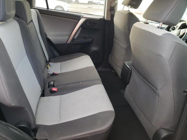 Photo 10 from auction – 2015 TOYOTA RAV4 LE with VIN JTMZFREV7FJ045714