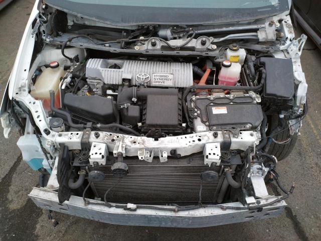Photo 11 from auction – 2015 TOYOTA PRIUS with VIN JTDKN3DU2F1938951
