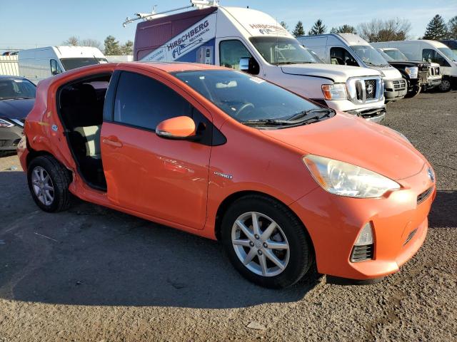 Photo 4 from auction – 2013 TOYOTA PRIUS C with VIN JTDKDTB38D1032510
