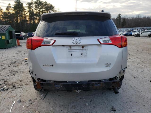 Photo 6 from auction – 2015 TOYOTA RAV4 XLE with VIN JTMRFREV7FD114481
