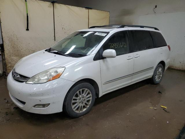 TOYOTA SIENNA XLE 2007 with VIN 5TDBK22C57S006213 - Photo from auction