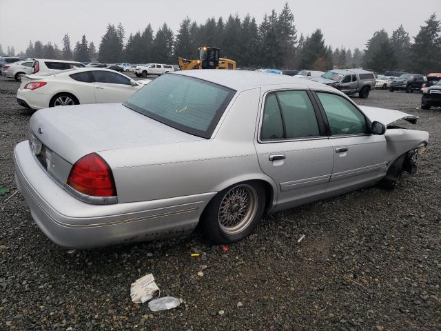 Photo 3 from auction – 2000 FORD CROWN VICT with VIN 2FAFP74W4YX203649