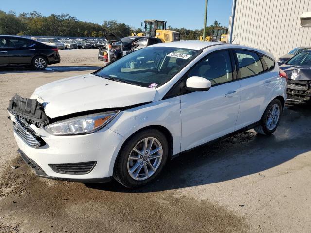 FORD FOCUS SE 2018 with VIN 1FADP3K2XJL283624 - Photo from auction