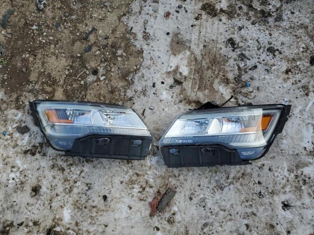 Photo 13 from auction – 2017 FORD EXPLORER L with VIN 1FM5K8F85HGC30434