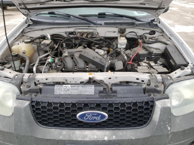 Photo 11 from auction – 2006 FORD ESCAPE XLT with VIN 1FMCU93196KD48639