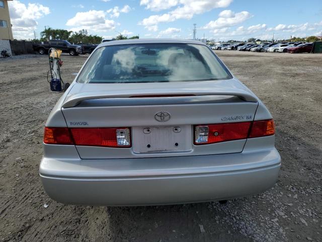 Photo 6 from auction – 2001 TOYOTA CAMRY CE with VIN 4T1BG22K71U047689
