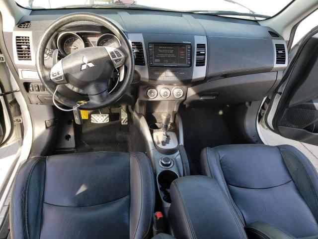 Photo 8 from auction – 2011 MITSUBISHI OUTLANDER with VIN JA4JT5AX2BU036542
