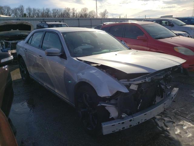 Photo 4 from auction – 2022 CHRYSLER 300 S with VIN 2C3CCABG6NH112037
