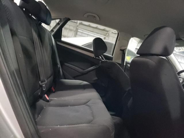 Photo 10 from auction – 2014 VOLKSWAGEN PASSAT S with VIN 1VWAP7A3XEC004321