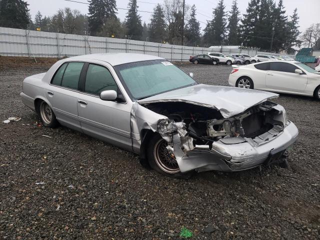 Photo 4 from auction – 2000 FORD CROWN VICT with VIN 2FAFP74W4YX203649