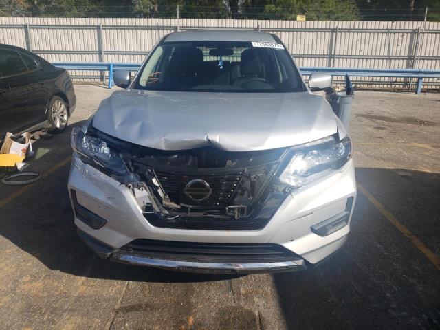 Photo 5 from auction – 2017 NISSAN ROGUE S with VIN 5N1AT2MT2HC890762
