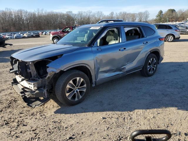 TOYOTA HIGHLANDER 2020 with VIN 5TDGZRAH9LS010833 - Photo from auction