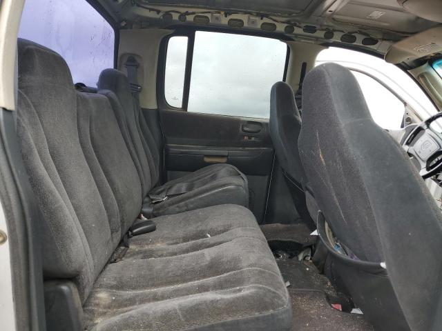 Photo 10 from auction – 2002 DODGE DAKOTA QUA with VIN 1B7HG48Z62S584520
