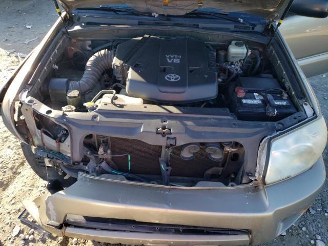 Photo 12 from auction – 2006 TOYOTA 4RUNNER SR with VIN JTEZU14R968042392