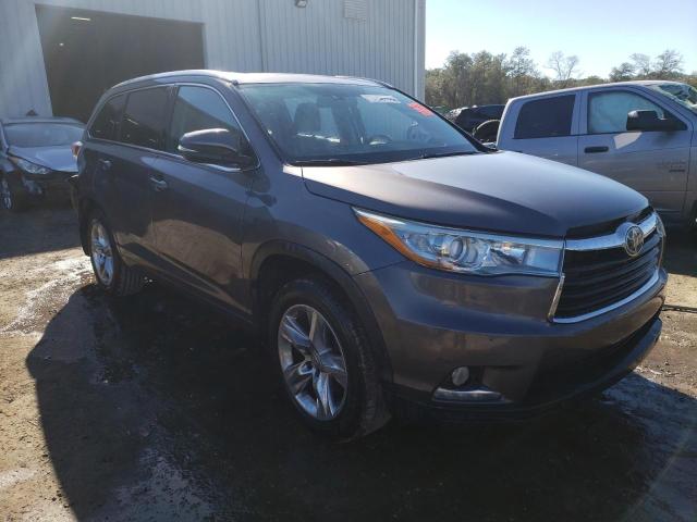 Photo 4 from auction – 2015 TOYOTA HIGHLANDER with VIN 5TDDKRFHXFS180994