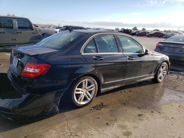 Photo 3 from auction – 2014 MERCEDES-BENZ C 250 with VIN WDDGF4HB0EA950294