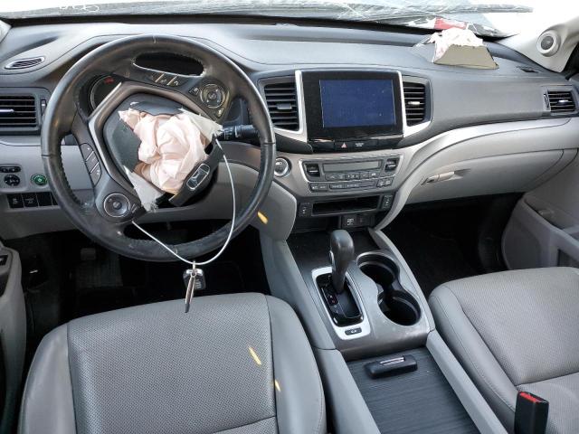 Photo 8 from auction – 2017 HONDA RIDGELINE with VIN 5FPYK3F64HB008603
