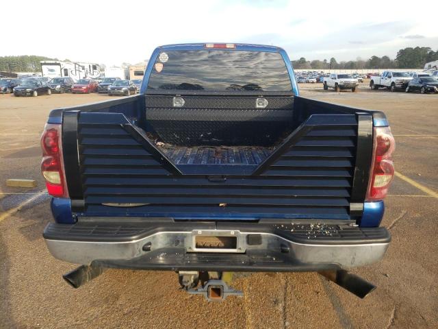 Photo 6 from auction – 2003 CHEVROLET SILVERADO with VIN 1GCHK29UX3E126176