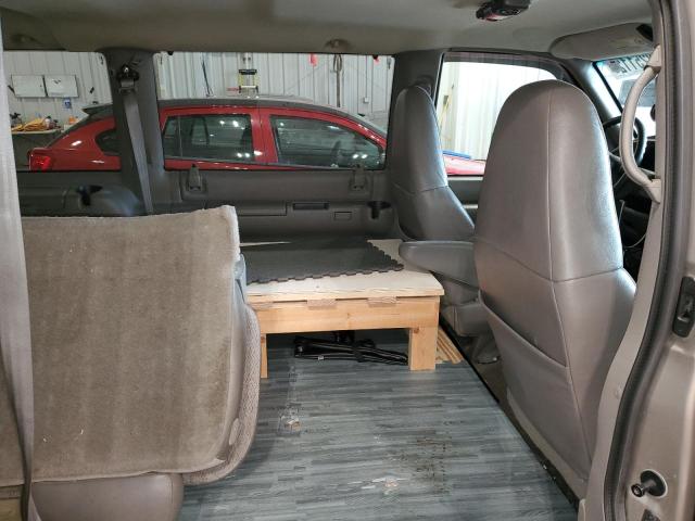 Photo 11 from auction – 2004 CHEVROLET ASTRO with VIN 1GNDM19X54B101080