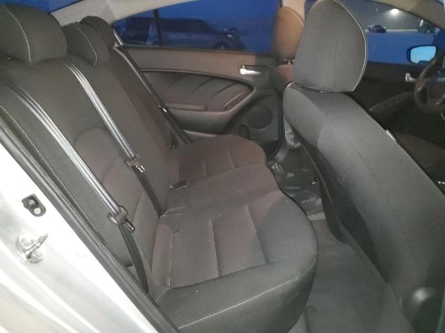 Photo 10 from auction – 2018 KIA FORTE LX with VIN 3KPFK4A71JE249469
