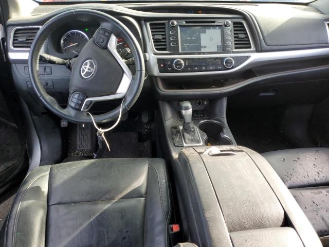 Photo 8 from auction – 2016 TOYOTA HIGHLANDER with VIN 5TDJKRFH6GS314081