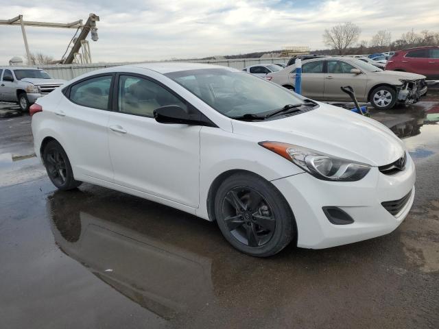 Photo 4 from auction – 2013 HYUNDAI ELANTRA GL with VIN 5NPDH4AE2DH352534