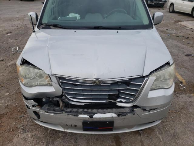 Photo 12 from auction – 2010 CHRYSLER TOWN & COU with VIN 2A4RR5D12AR202188