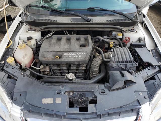 Photo 11 from auction – 2014 CHRYSLER 200 LX with VIN 1C3CCBAB7EN142070