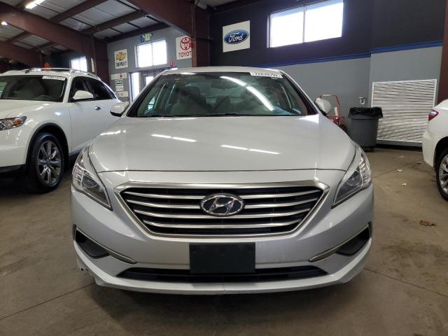Photo 5 from auction – 2016 HYUNDAI SONATA SE with VIN 5NPE24AF9GH342618