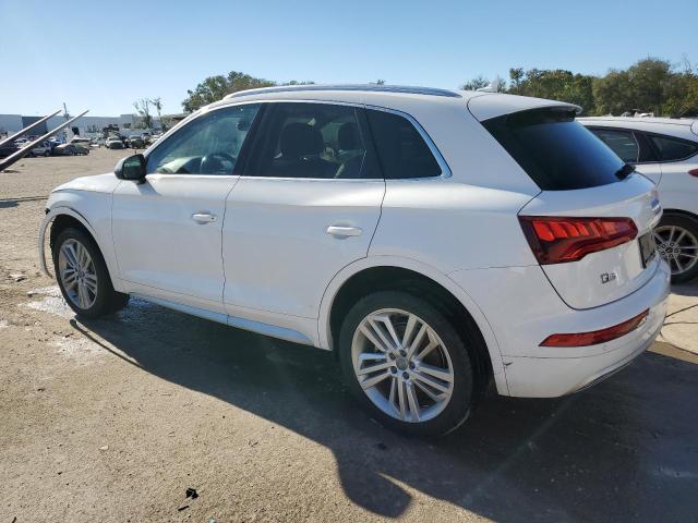 Photo 2 from auction – 2018 AUDI Q5 PREMIUM with VIN WA1BNAFY5J2010455
