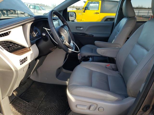 Photo 7 from auction – 2017 TOYOTA SIENNA XLE with VIN 5TDYZ3DC3HS849384