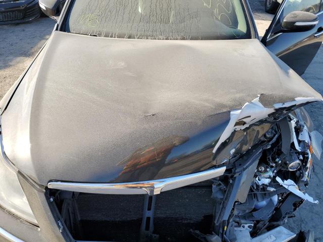 Photo 11 from auction – 2013 HYUNDAI GENESIS 3. with VIN KMHGC4DD3DU247341