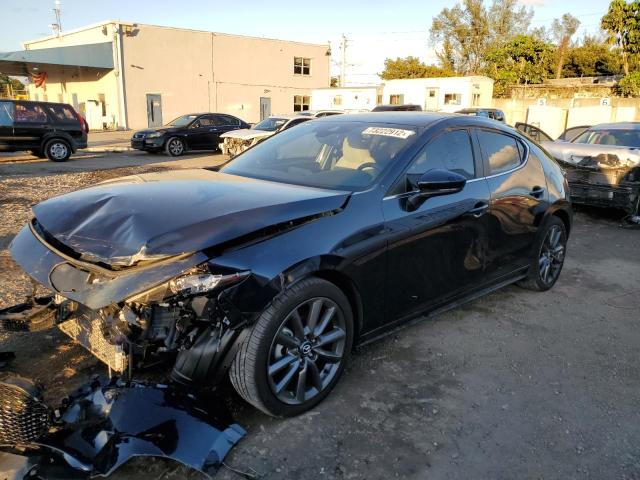 MAZDA 3 PREFERRE 2021 مع رقم تعريف المركبة JM1BPALL0M1404397 - صورة من المزاد