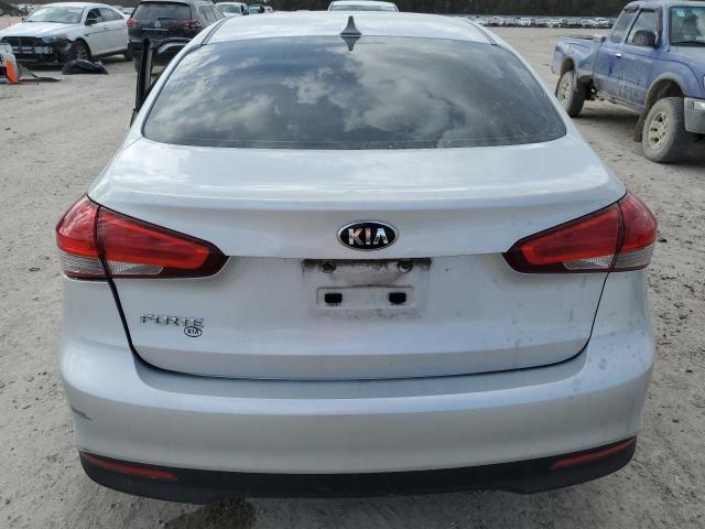 Photo 6 from auction – 2017 KIA FORTE with VIN 3KPFL4A77HE152431